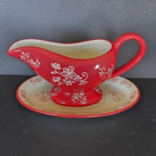 Temp-tations Floral Lace Red Gravy Boat And Underplate Excellent 