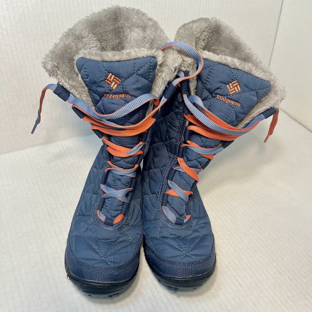 Columbia 200 gram waterproof winter hiking boots Cut in half: Columbia Bugaboot III Review | RunRepeat main image 4