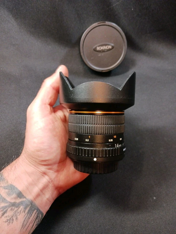 Lente Rokinon 14 mm F2.8 ED AS IF UMC EXCELENTE ESTADO VER DETALLES! Foto 3 de 4