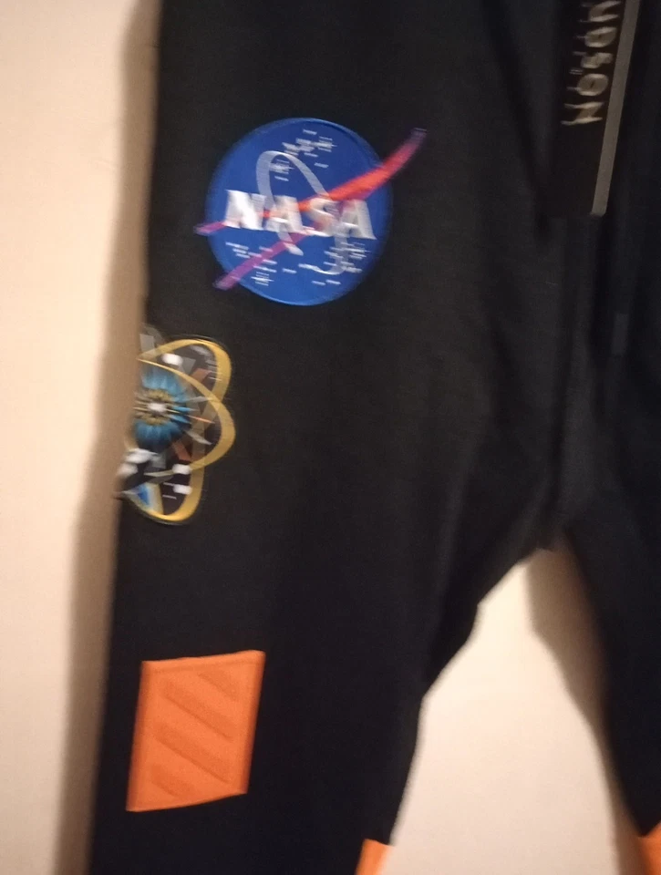 Pantalones de chándal medianos Hudson Outwear NASA para hombre Foto 3 de 4