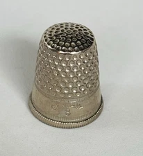 Vintage Silver Tone Metal Thimble Made in Germany Size 8 Sewing ( B2)