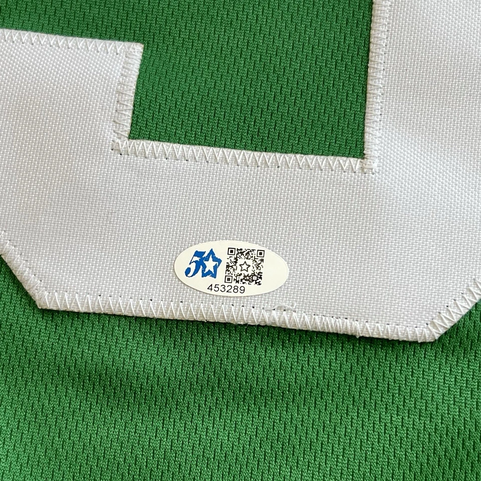 Camiseta firmada por Kevin Garnett Boston Celtics #5 autógrafo con certificado de autenticidad holograma Foto 4 de 4