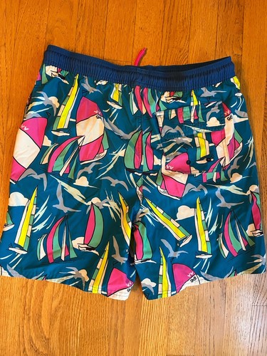 EUC Vineyard Vines Boys’ Regatta Chappy Swim Trunk Sailboat Blue Pink SZ XL 18 - Picture 7 of 8