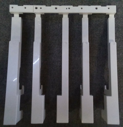 Replacement keys Korg B1 B2 from distributor returns (MINT CONDITION) - Picture 17 of 18