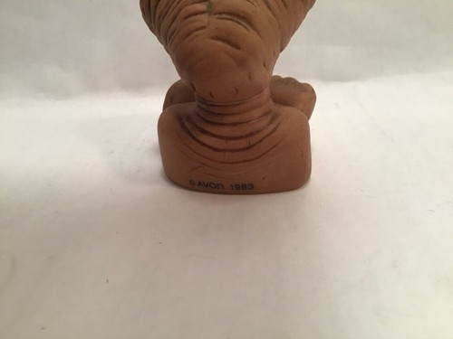 E.T. Extra Terrestrial 1992 Universal Studios Figurine Avon Korea 2 3/4" - Picture 5 of 9
