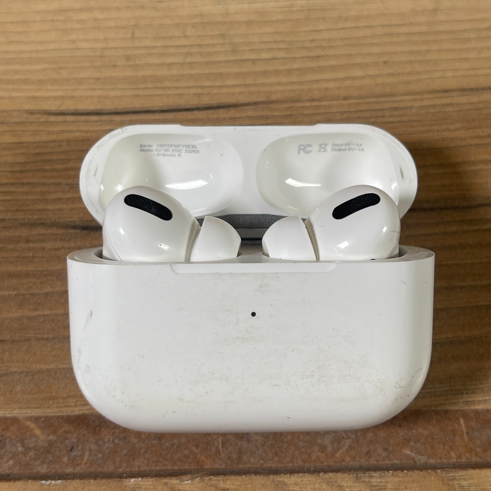Apple AirPods Pro 1st Gen A2190 Wireless Earbuds with Active Noise Cancellation in White
