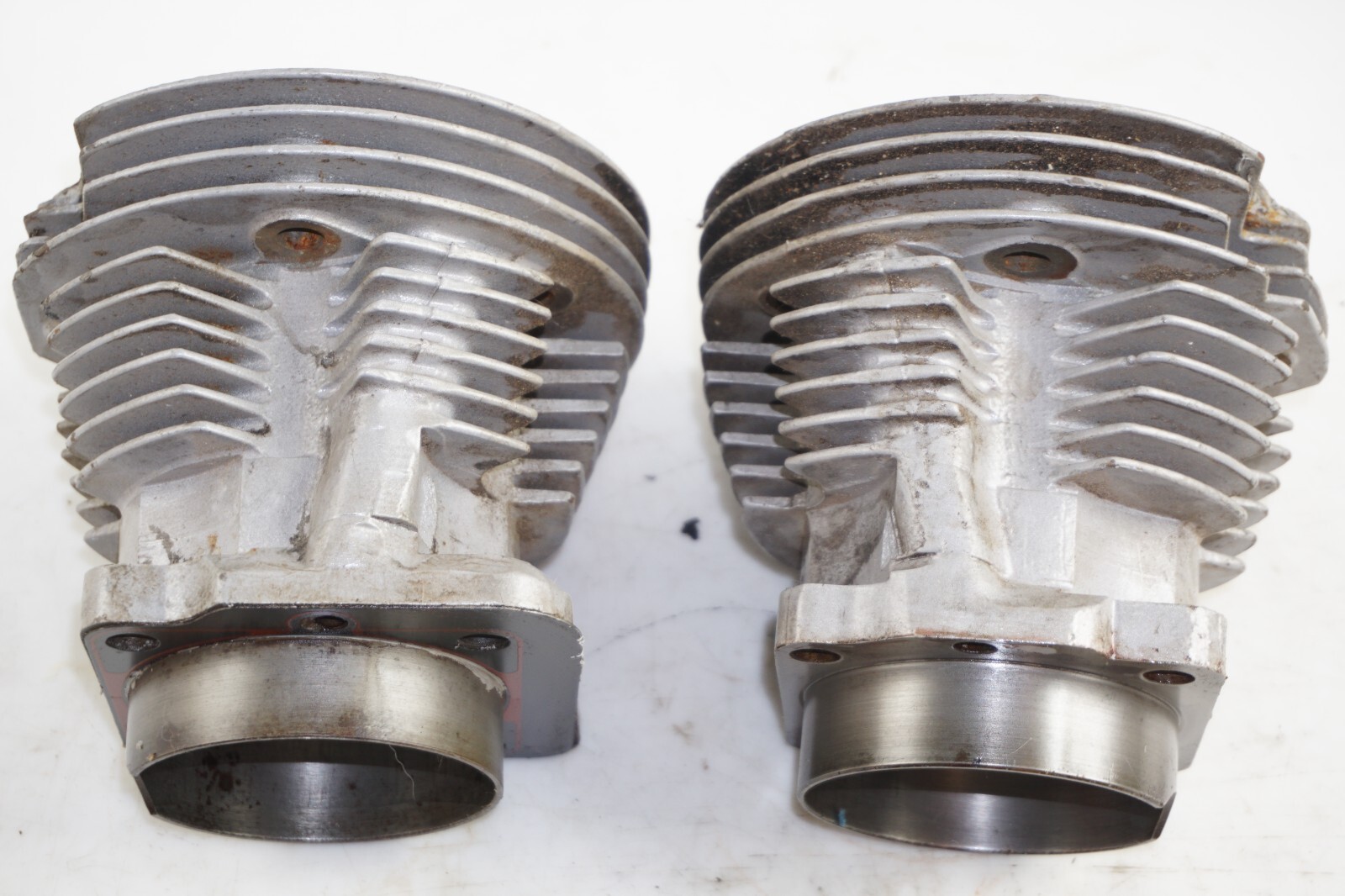 harley davidson panhead cylinder set 3.517" aftermarket cylinders 1949