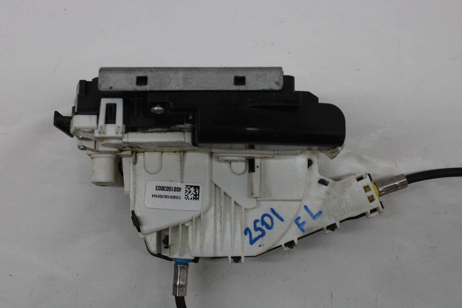 2022 MASERATI LEVANTE MODENA FRONT LEFT DOOR LATCH ACTUATOR 670175807 OEM 23 24