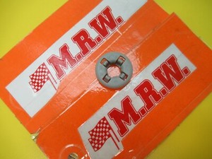 HOOD ROD GROMET CLIP ROUND HOLE BUSHING SUPPORT PROP for TOYOTA HIGHLANDER 01-07