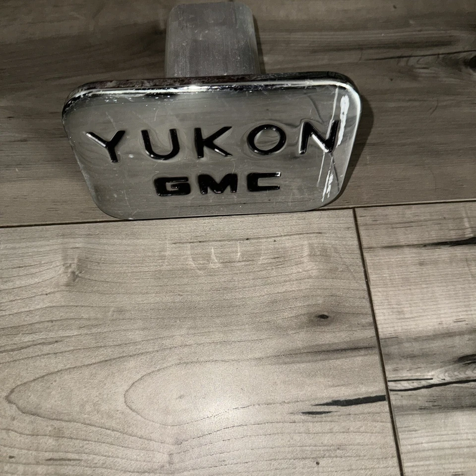 Diseño de cubierta de enganche para remolque Yukon/GMC se adapta a cromo de 2" Foto 4 de 4