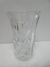 VINTAGE ORNATE CUT CRYSTAL GLASS ORNATE ETCHED CENTREPIECE VASE