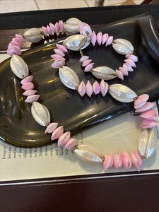 Vintage Hawaiian-Style Stacked Shell Lei Necklace 