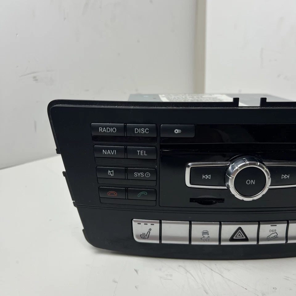 2013 MERCEDES BENZ ML350 RADIO RECEIVER HEAD UNIT A1669002109 OEM - Image 2 of 4