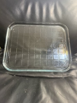 Pyrex England 12.75x10.75 Vintage Glass Baking Tray Grid Checkered Pattern