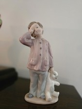 NAO by Lladro  1139 - “Sleepy head” - Tired Boy With Teddy Bear
