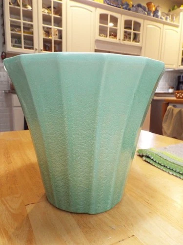 Vintage Stangl Green Matte  Jardiniere 8" 1930to1937