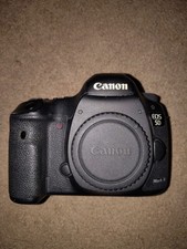 Canon EOS 5D Mark III 22.3MP Digital SLR Camera Body