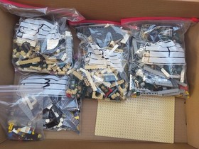 Lego 10211 GRAND EMPORIUM, Used/Used - Good Condition with Instructions Disassembled