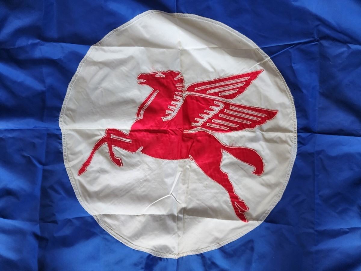 MOBIL OIL PEGASUS FLAG NYLONSTAR | eBay