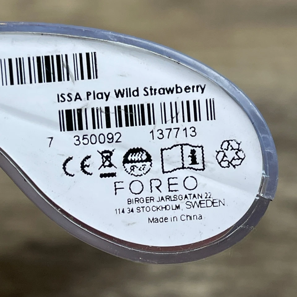 Cepillo de dientes eléctrico de silicona recargable portátil Foreo Issa Play rosa Foto 4 de 4