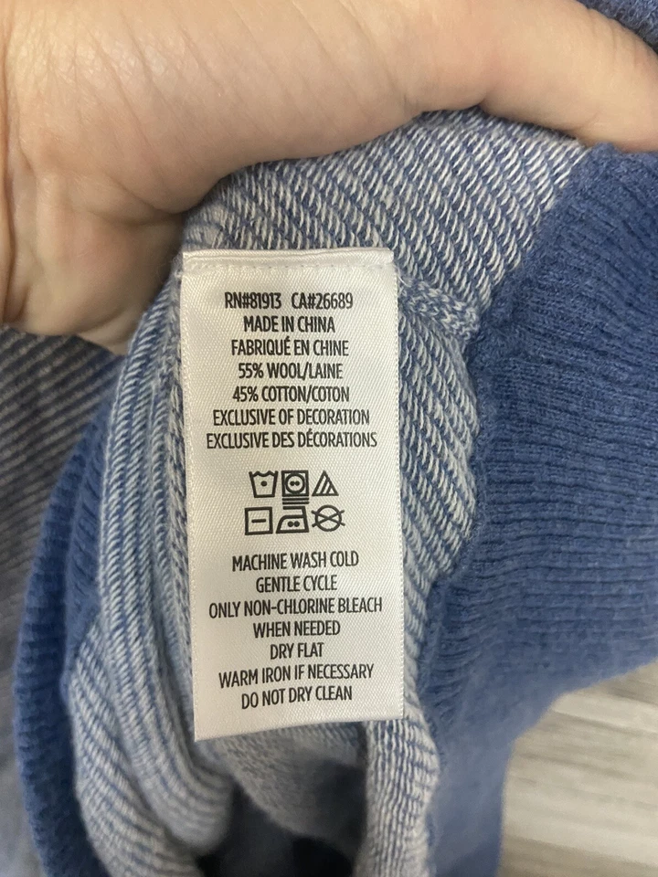 Robert Graham Mens Sweater Size Large 1/2 Zip Pullover Blue Striped Long Sleeve - Image 3 of 4