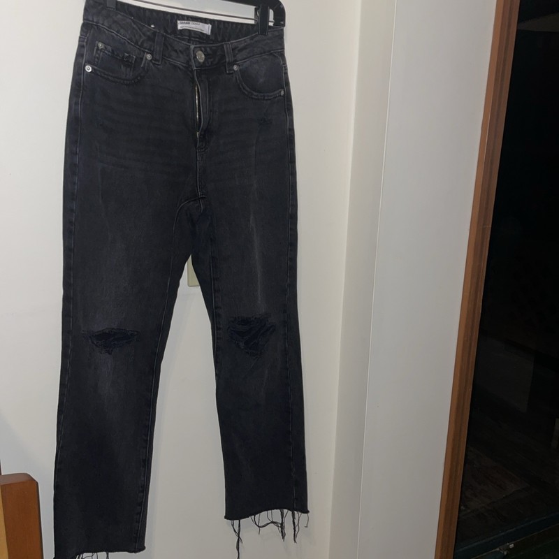 Garage Vintage Straight Distressed Women's Size 3 (26) Black Denim jeans