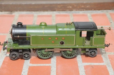 Locotender 221 mécanique vert et noir marqué LNER numéro 6 échelle O - Photo 1/4