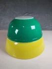 Vintage Yellow Pyrex Bowl #404 And Vintage Green Pyrex Bowl #403