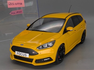 Modellautos 1:18 MCG Modelcar Group 18464 Ford Focus ST Estate Gelb mit Vitrine