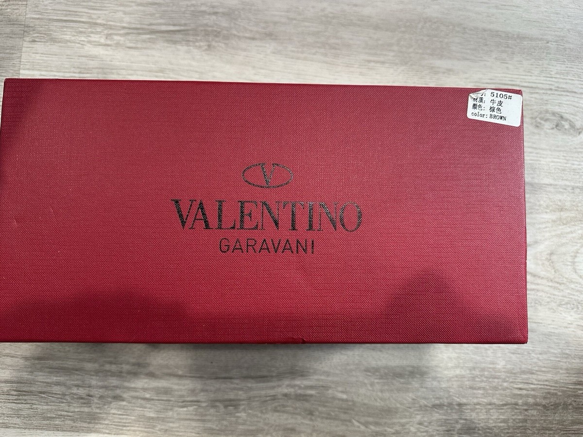 AUTHENTIC VALENTINO GARAVANI RED EMPTY SHOE BOX 12 display picture 1