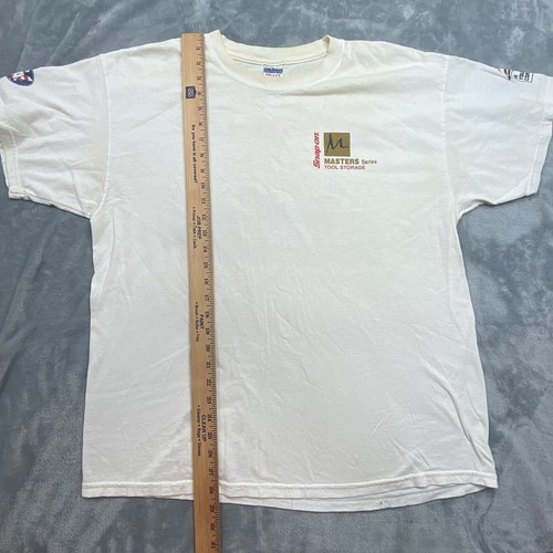 Vintage Snap On Red Hot Tools Fist Worn Thrashed Distressed WIP T-Shirt Men's XL - Picture 4 of 8