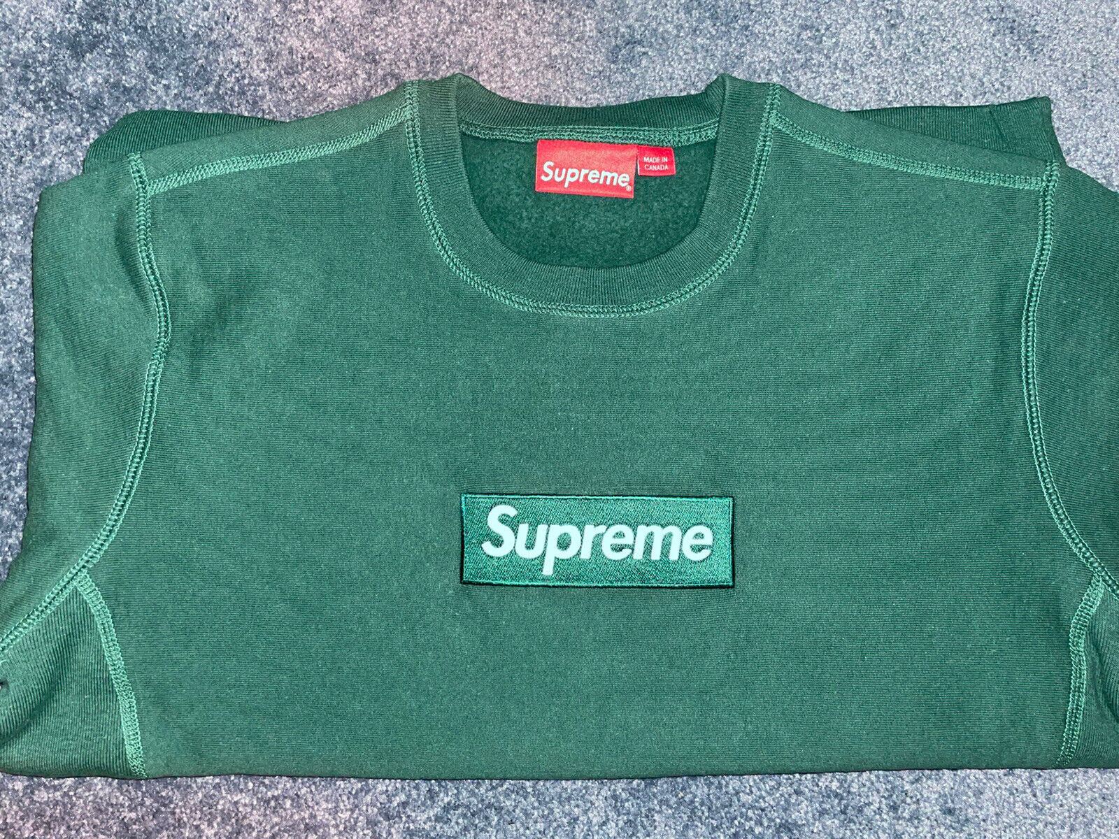 Supreme Box Logo Crewneck Size SMALL (FW18) Forest Green