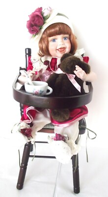 NEW FAYZAH SPANOS YUM YUM WANT SOME PORCELAIN PRECIOUS HEIRLOOM DOLLS HIGHCHAIR 