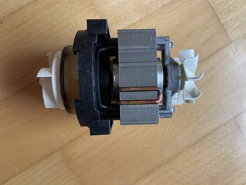 Laugenpumpe Geschirrspüler Miele 45cm