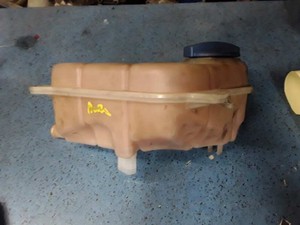 8E0121403 ausdehnungsgefäß AUDI A4 AVANT 8E 1.9 TDI 2004 91092