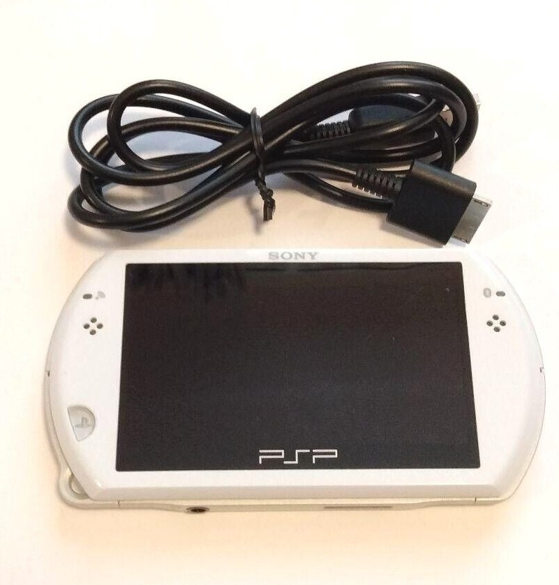 PSP Go PlayStation Portable Go PSP-N1000 Console + cable Pearl