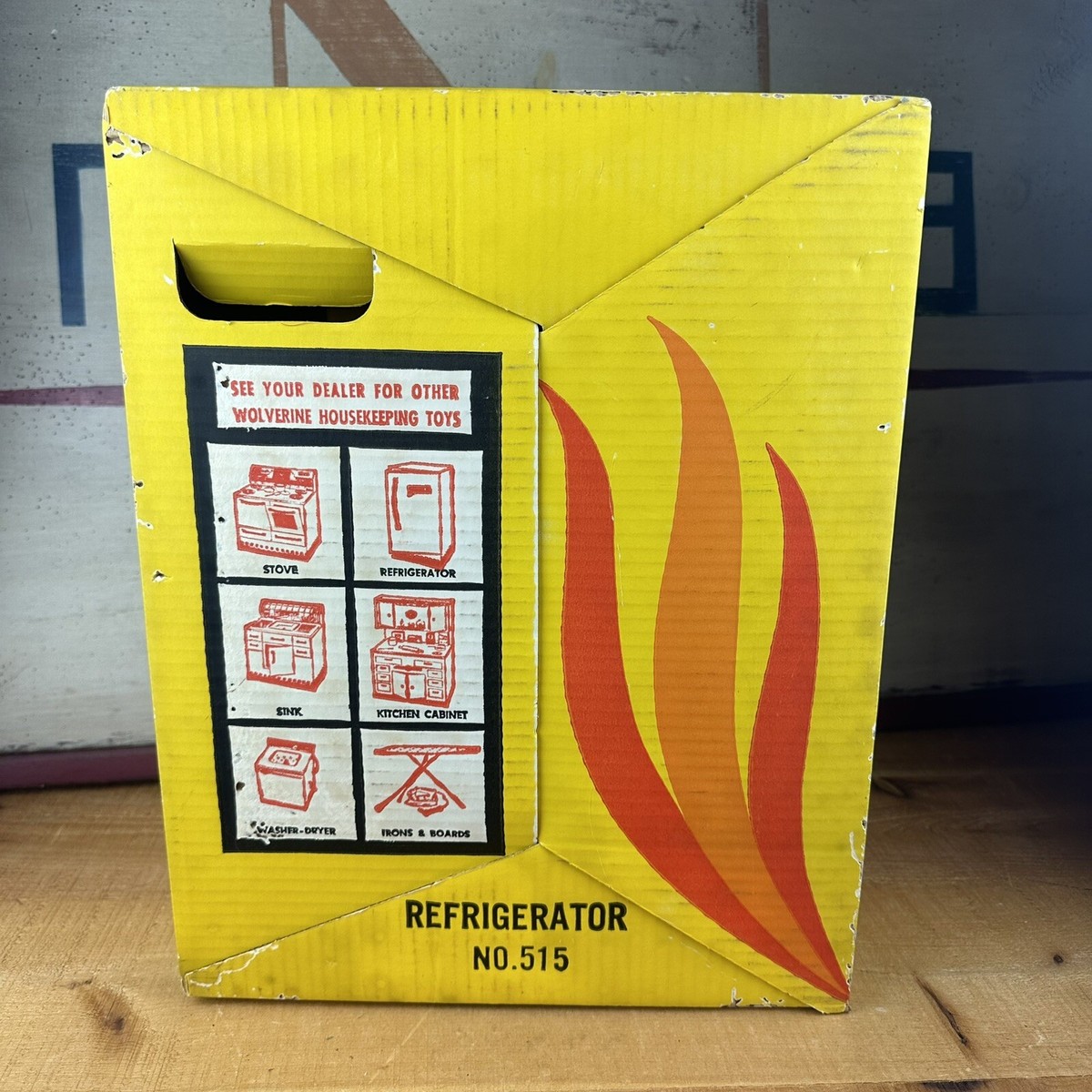 Vintage 1960's Wolverine Toy Tin Refrigerator in original box