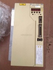 Used 1Pcs Yaskawa Servo Driver SGDH-50DE fk