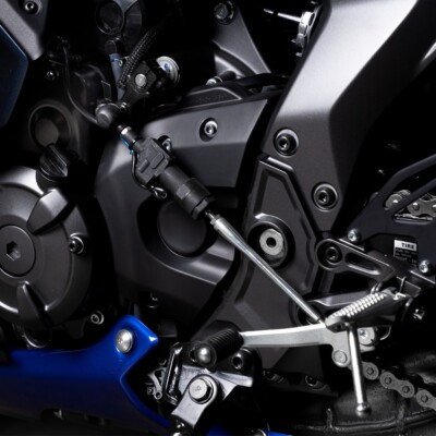 OEM Yamaha 2022-2026 YZF-R7 GYTR Quick Shifter Kit for R7 BEB