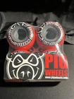 Pig Wheels: Red Skateboard Wheels / 88a / 53mm