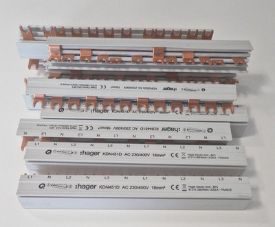 Hager Phasenschiene/Kammschiene 3-polig+N mit Gabelanschluss 16mm² 80A / iL