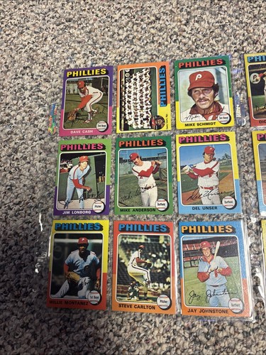 1975 Topps Baseball PHILADELPHIA PHILLIES -Team Set (24) w MIKE SCHMIDT, CARLTON - Picture 2 of 8