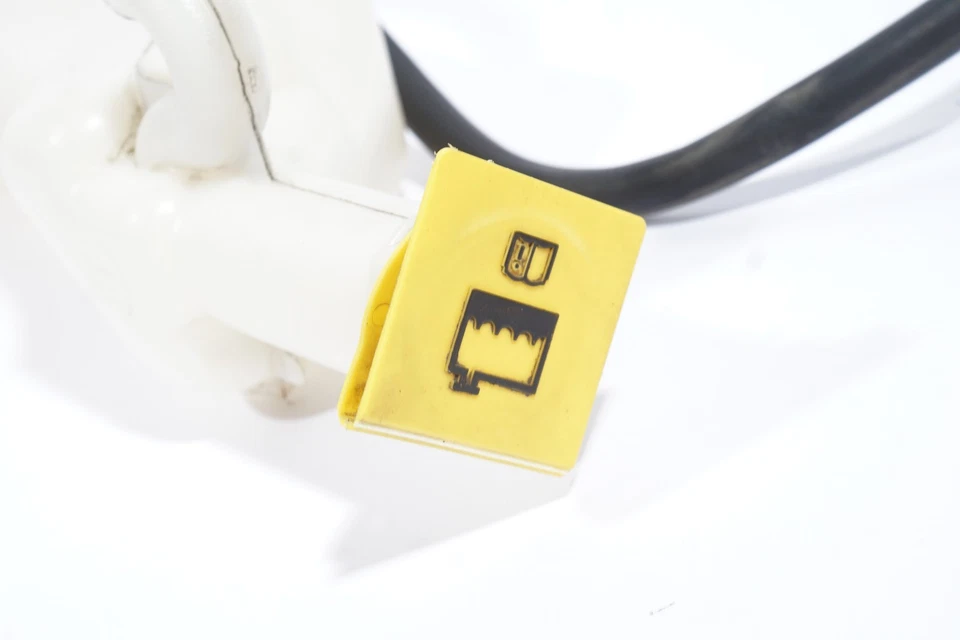 2014 - 2020 DODGE GRAND CARAVAN Radiator Coolant Overflow Tank Reservoir oem - Image 4 of 4