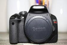 Canon EOS Rebel T2i 18 MP Digital SLR Camera - Black (Body) Tested - Working
