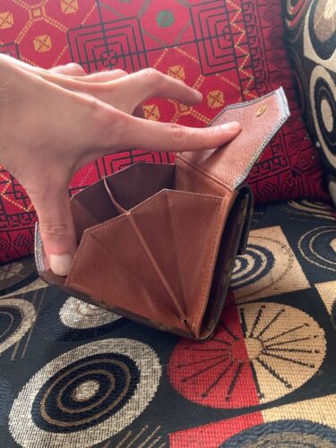Authentic Vintage Louis Vuitton Monogram Elise Trifold Wallet ! ! - Picture 15 of 24