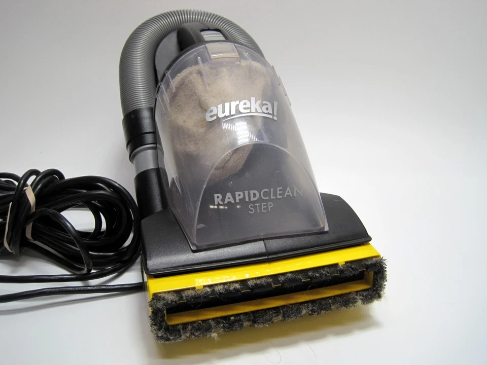 Eureka RapidClean Model 41 Vacuum Cleaner - Image 2 of 4