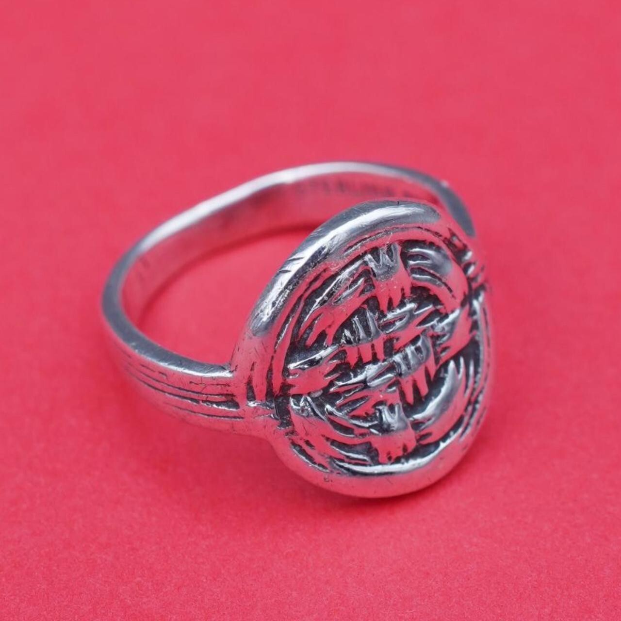 Vintage solid celtic signet style ring - image 1
