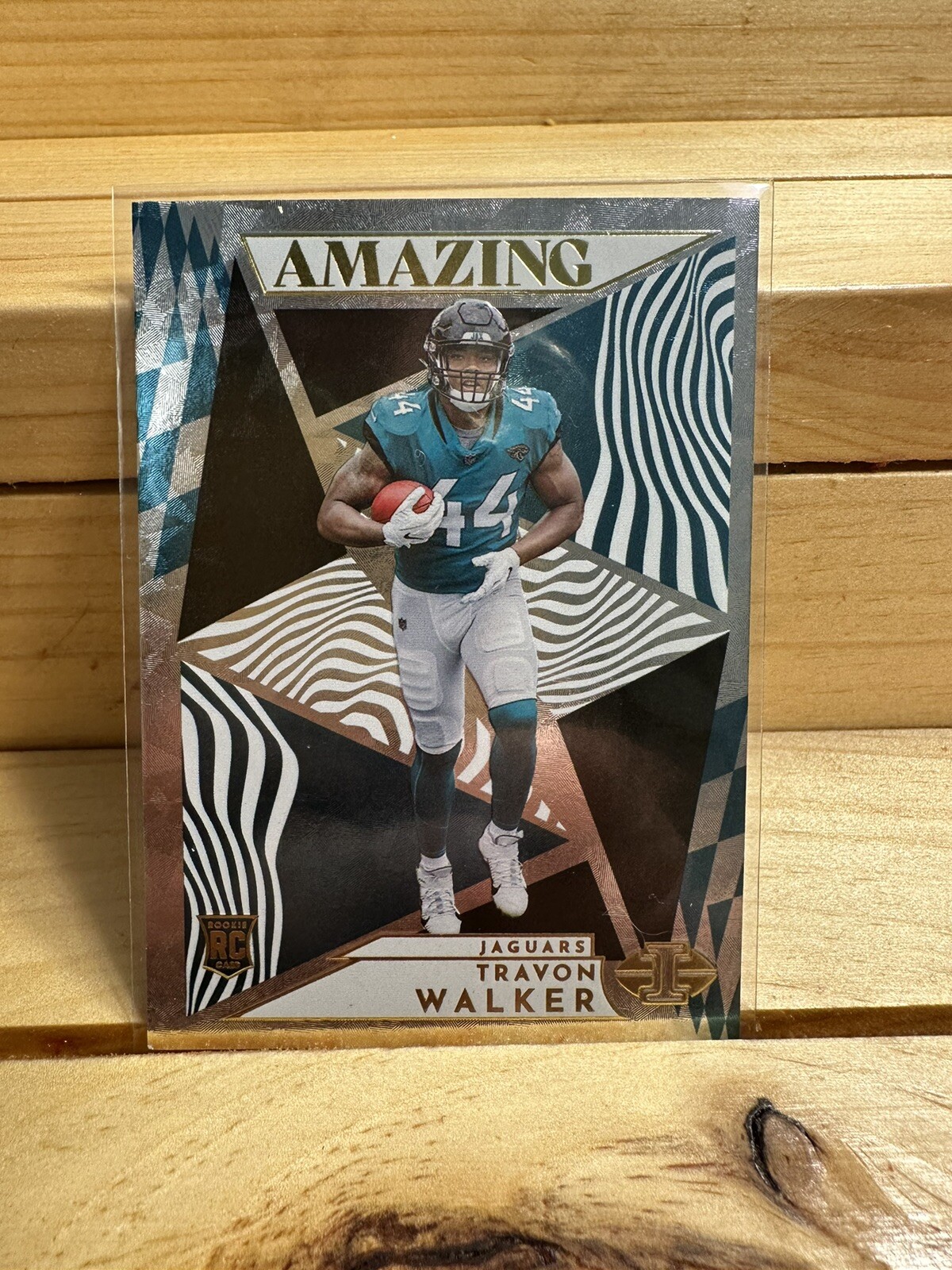 2022 Panini Illusions - Amazing #A-19 Travon Walker (RC)