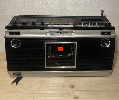 Lot 2 Radio IRRADIO und GOLDSTAR