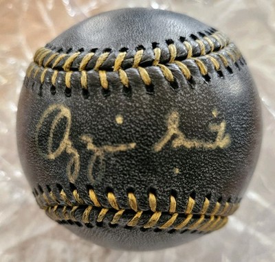 Ozzie Smith Fanatics Auto Autograph Black Baseball Gold Pen Free Ozzie Smith Fanatics Auto Autograph Black Baseball Gold Pen Free